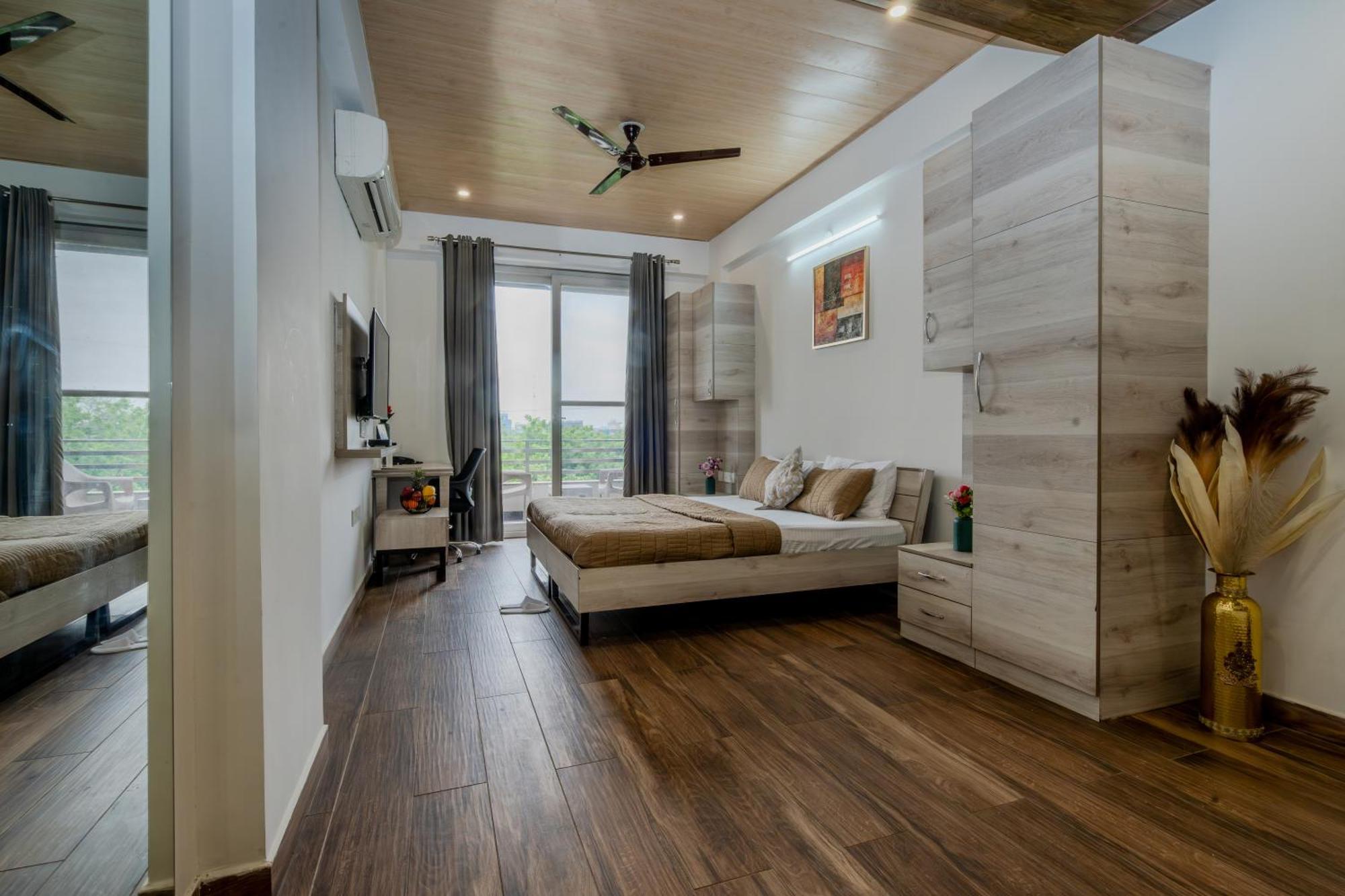 Stay Studio Hotel & Residences Gurgaon Buitenkant foto