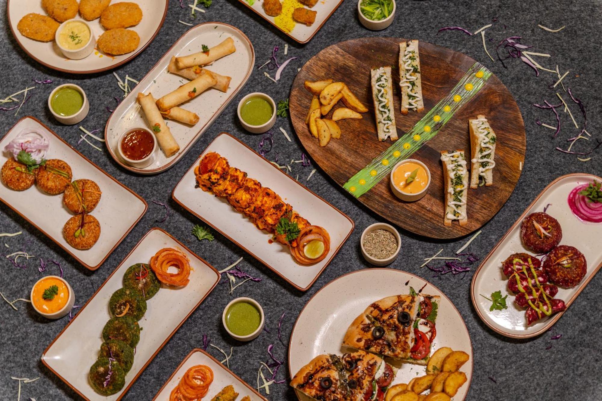 Stay Studio Hotel & Residences Gurgaon Buitenkant foto