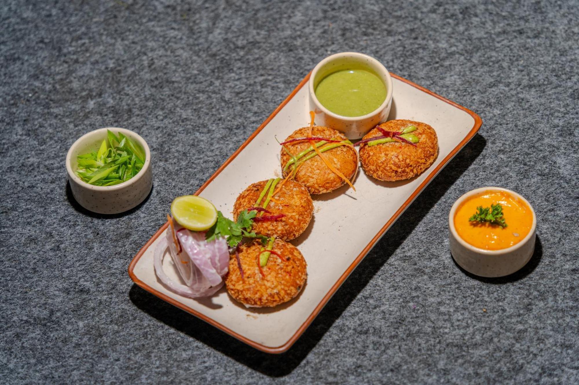 Stay Studio Hotel & Residences Gurgaon Buitenkant foto